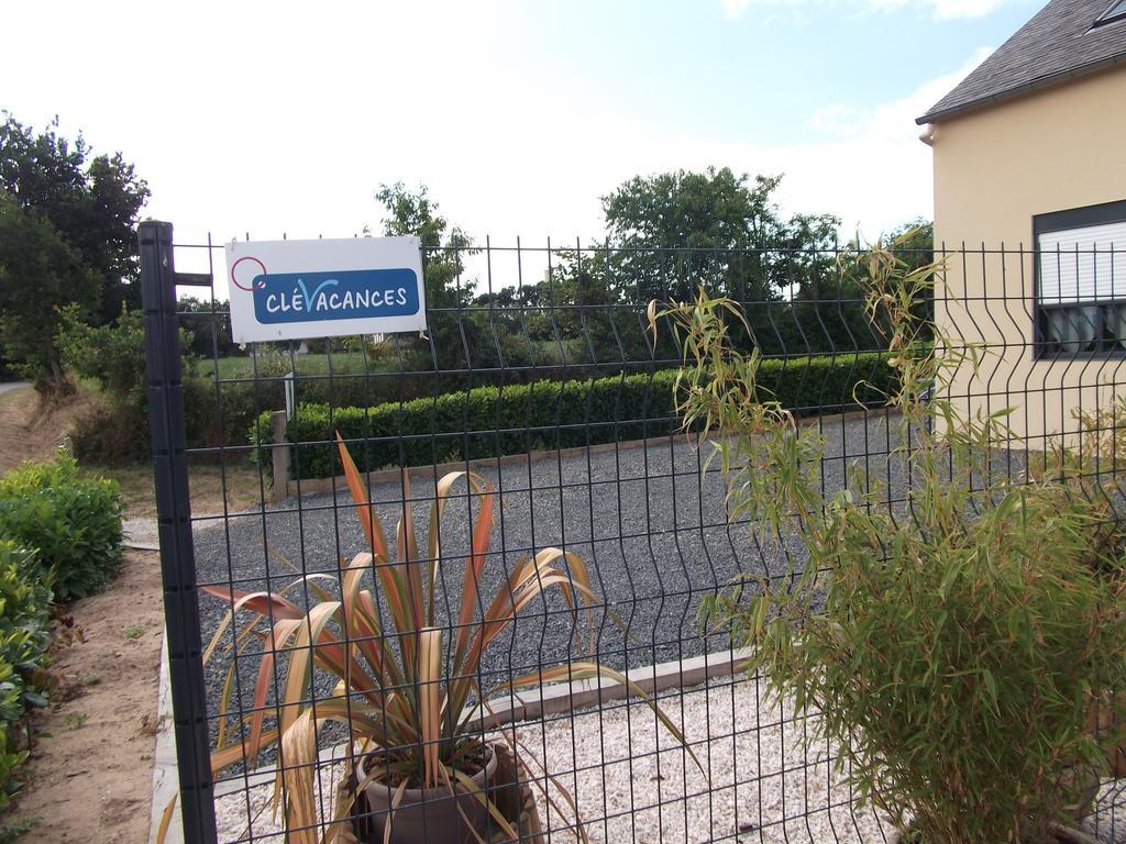 Le Logis Des Grenouilles- Gites Lamballe Exterior photo