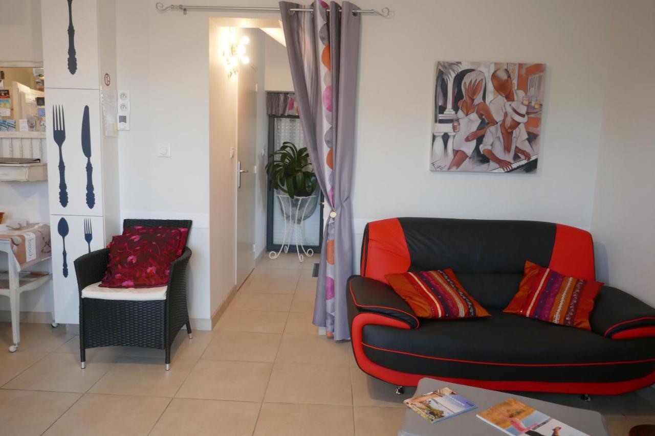 Le Logis Des Grenouilles- Gites Lamballe Exterior photo